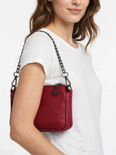 Load image into Gallery viewer, MINI POCHETTE AMARANTO
